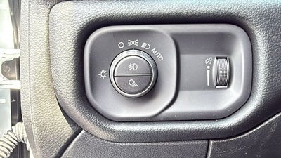 2026 RAM Ram 3500 RAM 3500 TRADESMAN CREW CAB 4X4 6'4' BOX