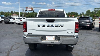 2026 RAM Ram 3500 RAM 3500 TRADESMAN CREW CAB 4X4 6'4' BOX