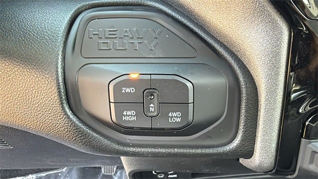 2026 RAM Ram 3500 RAM 3500 TRADESMAN CREW CAB 4X4 6'4' BOX