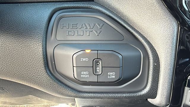 2026 RAM Ram 3500 RAM 3500 TRADESMAN CREW CAB 4X4 6'4' BOX