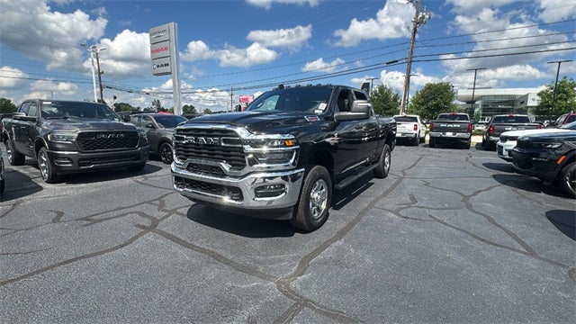 2025 RAM Ram 2500 RAM 2500 TRADESMAN CREW CAB 4X4 6'4' BOX