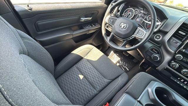 2026 RAM Ram 1500 RAM 1500 TRADESMAN CREW CAB 4X2 5'7' BOX