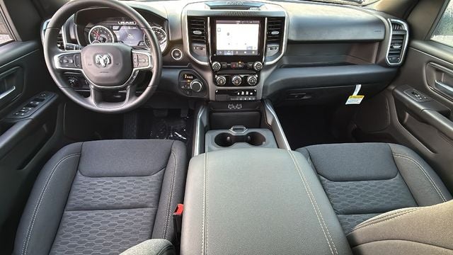 2026 RAM 1500 RAM 1500 EXPRESS CREW CAB 4X4 5'7' BOX