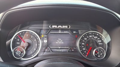2026 RAM 1500 RAM 1500 EXPRESS CREW CAB 4X4 5'7' BOX
