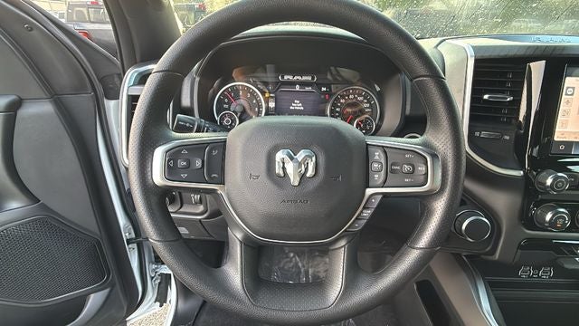 2026 RAM 1500 RAM 1500 EXPRESS CREW CAB 4X4 5'7' BOX