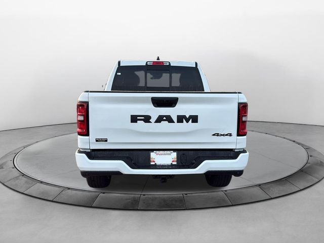 2026 RAM 1500 RAM 1500 EXPRESS CREW CAB 4X4 5'7' BOX