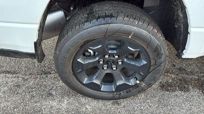 2026 RAM 1500 RAM 1500 EXPRESS CREW CAB 4X4 5'7' BOX