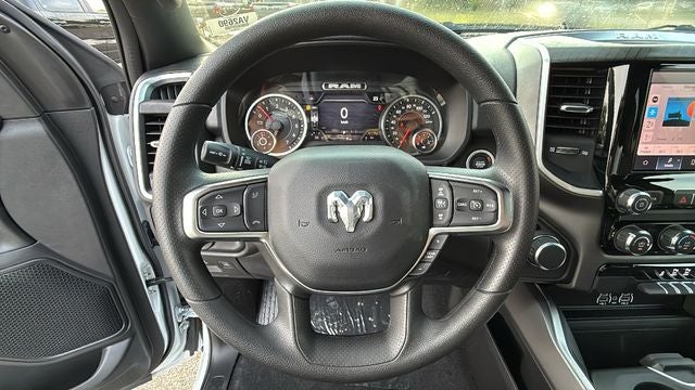2026 RAM 1500 RAM 1500 EXPRESS CREW CAB 4X4 5'7' BOX