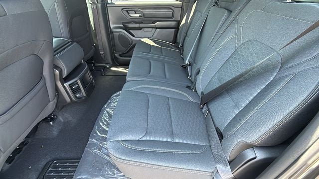 2026 RAM Ram 1500 RAM 1500 TRADESMAN CREW CAB 4X4 5'7' BOX