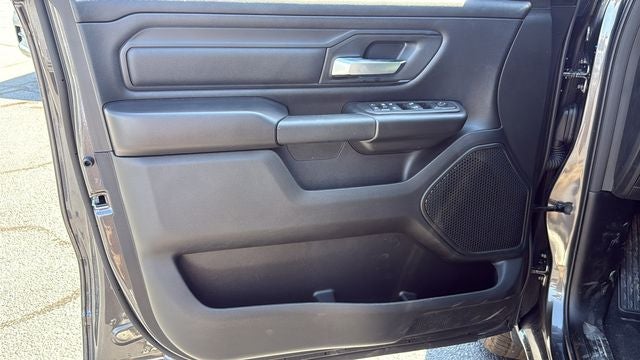 2026 RAM Ram 1500 RAM 1500 TRADESMAN CREW CAB 4X4 5'7' BOX