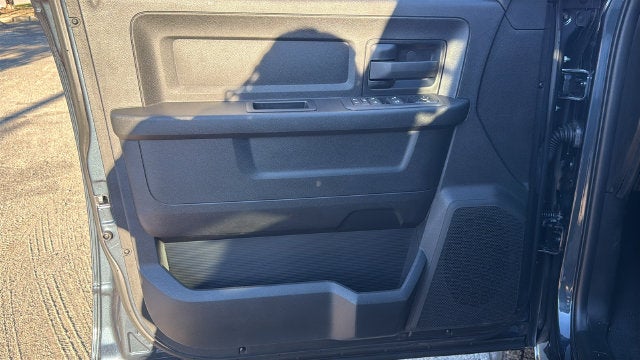 2027 RAM Ram 2500 RAM 2500 TRADESMAN CREW CAB 4X4 6'4' BOX