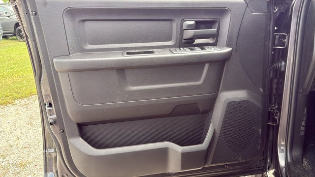 2027 RAM Ram 2500 RAM 2500 TRADESMAN CREW CAB 4X4 6'4' BOX