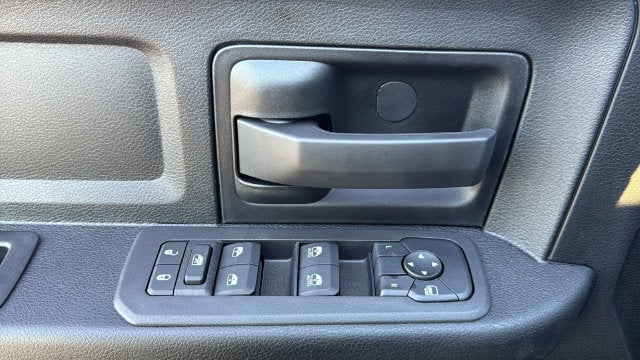 2027 RAM Ram 2500 RAM 2500 TRADESMAN CREW CAB 4X4 6'4' BOX