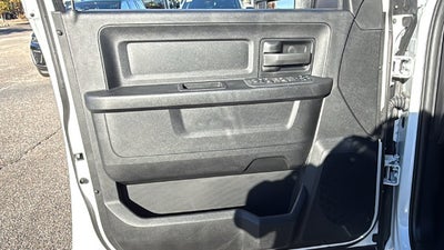 2027 RAM Ram 2500 RAM 2500 BLACK EXPRESS CREW CAB 4X4 6'4' BOX