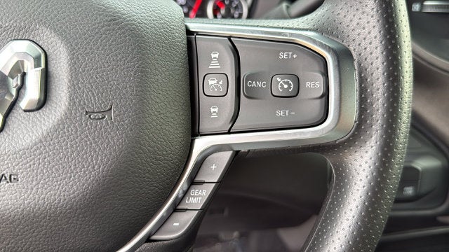 2027 RAM Ram 2500 RAM 2500 TRADESMAN CREW CAB 4X4 6'4' BOX