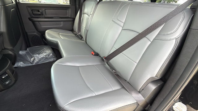 2027 RAM Ram 2500 RAM 2500 TRADESMAN CREW CAB 4X4 6'4' BOX