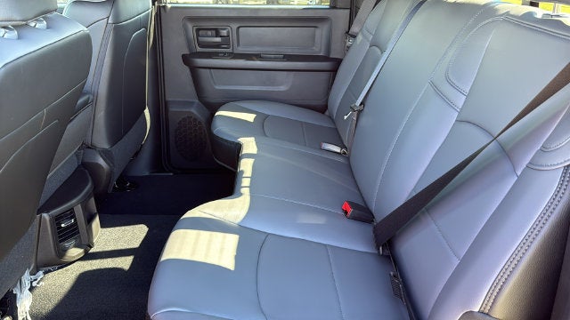 2027 RAM Ram 2500 RAM 2500 TRADESMAN CREW CAB 4X4 6'4' BOX