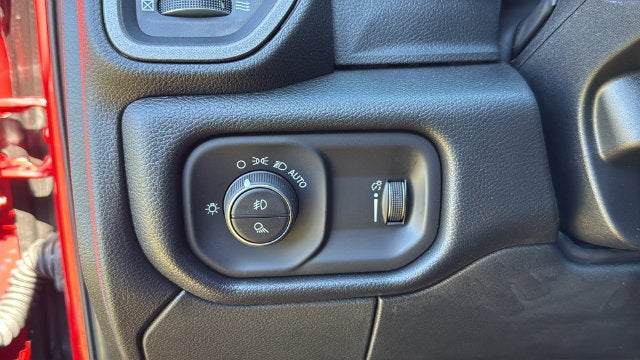 2027 RAM Ram 2500 RAM 2500 TRADESMAN CREW CAB 4X4 6'4' BOX
