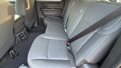 2026 RAM 2500 RAM 2500 BLACK EXPRESS CREW CAB 4X4 6'4' BOX