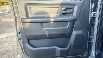 2026 RAM 2500 RAM 2500 BLACK EXPRESS CREW CAB 4X4 6'4' BOX