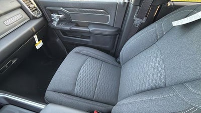 2027 RAM Ram 2500 RAM 2500 BIG HORN CREW CAB 4X4 6'4' BOX