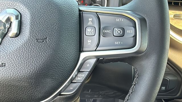 2027 RAM Ram 2500 RAM 2500 BIG HORN CREW CAB 4X4 6'4' BOX