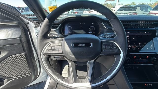 2025 Jeep Grand Cherokee L Laredo X