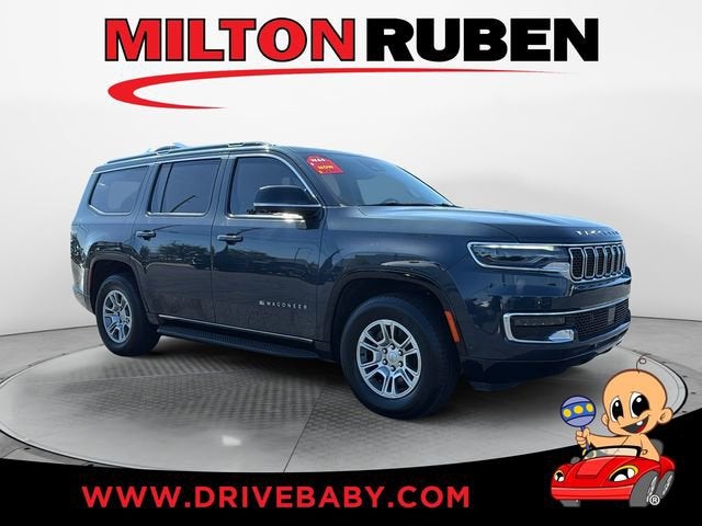 2023 Jeep Wagoneer Base