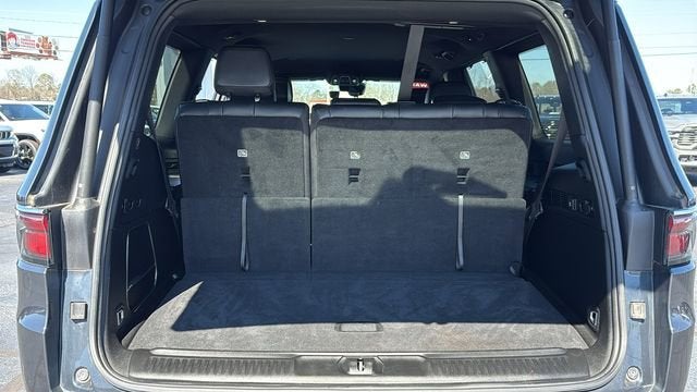 2023 Jeep Wagoneer Base