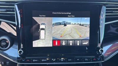 2023 Jeep Wagoneer Base