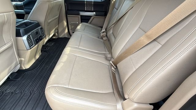 2017 Ford Super Duty F-350 SRW Platinum