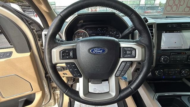 2017 Ford Super Duty F-350 SRW Platinum