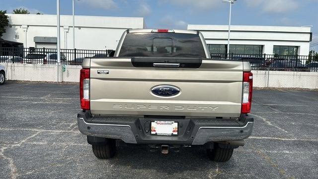 2017 Ford Super Duty F-350 SRW Platinum