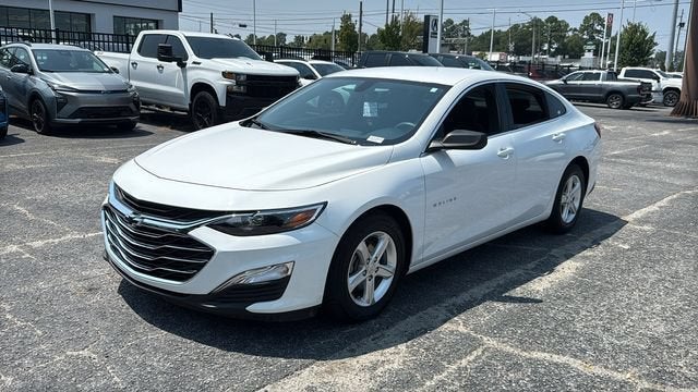 2022 Chevrolet Malibu LS