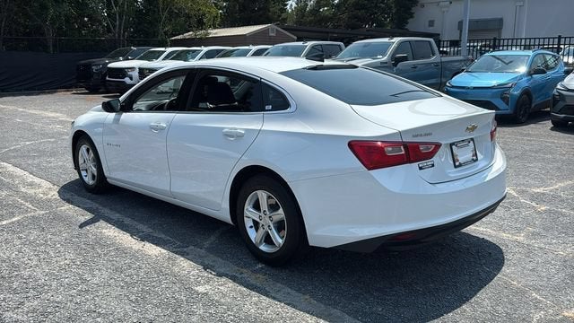 2022 Chevrolet Malibu LS