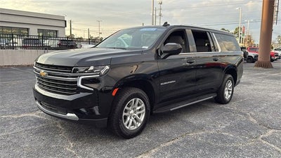 2024 Chevrolet Suburban LT