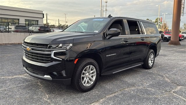 2024 Chevrolet Suburban LT