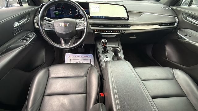 2025 Cadillac XT4 Premium Luxury