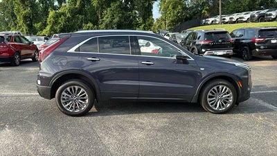 2024 Cadillac XT4 Premium Luxury