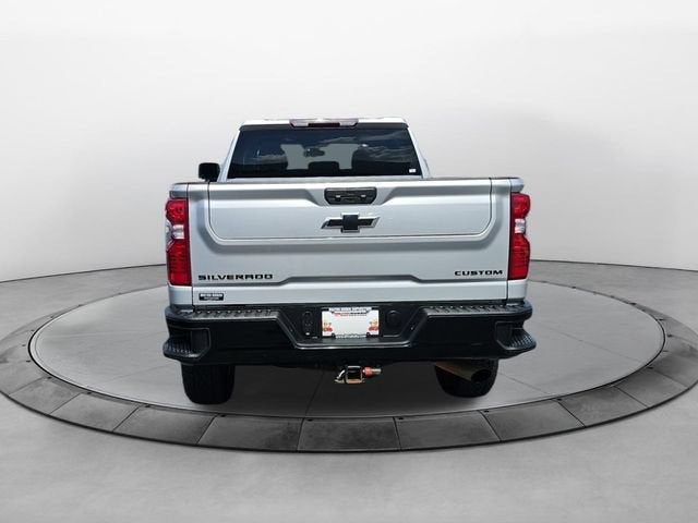 2022 Chevrolet Silverado 2500 HD Custom