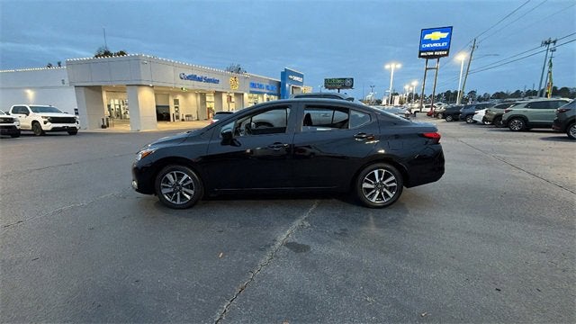 2024 Nissan Versa SV
