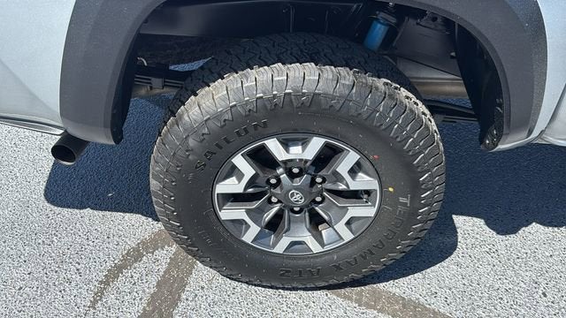 2023 Toyota Tacoma 2WD SR5