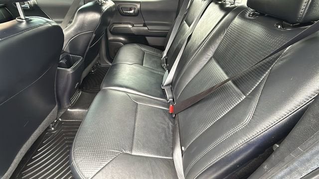 2022 Toyota Tacoma 4WD SR