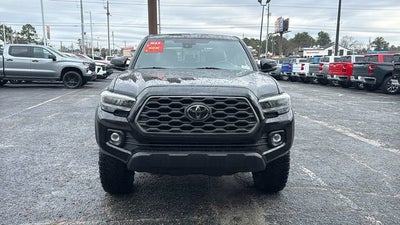 2022 Toyota Tacoma 4WD SR