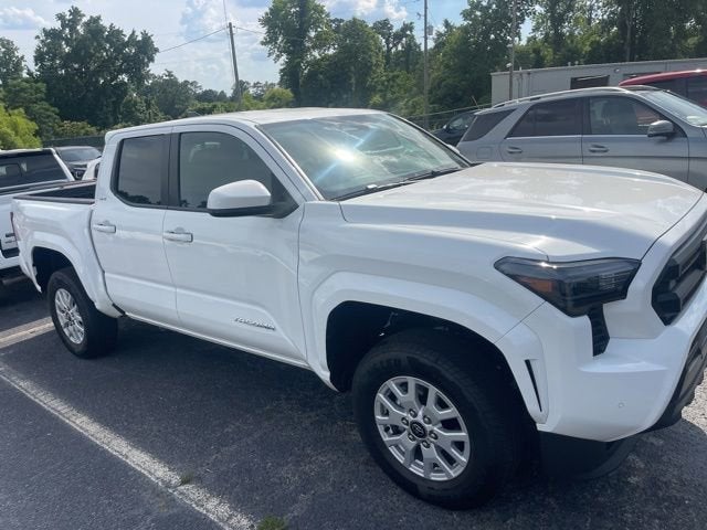 2025 Toyota Tacoma 4WD SR
