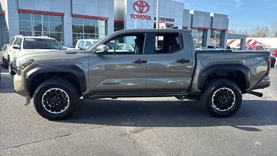 2024 Toyota Tacoma 4WD TRD Sport Hybrid