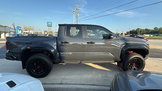 2025 Toyota Tacoma 4WD TRD Sport Hybrid