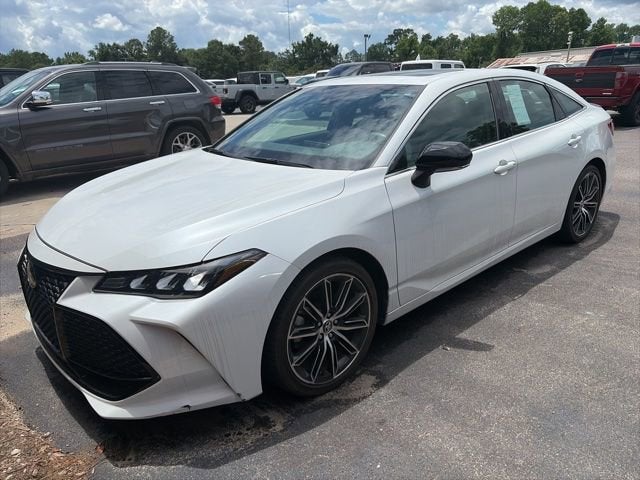 2019 Toyota Avalon XLE