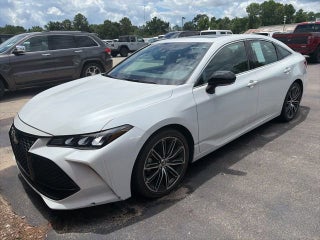 2019 Toyota Avalon XLE