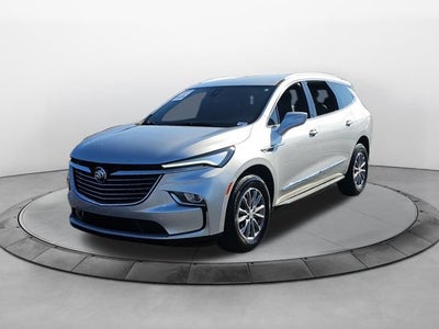 2022 Buick Enclave Essence